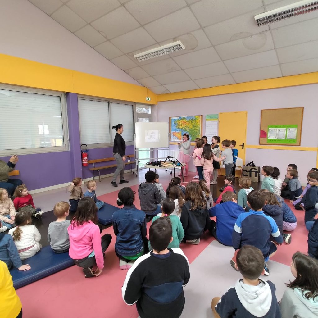 2023-04-13_ecole-stival_spectacle-flute_2